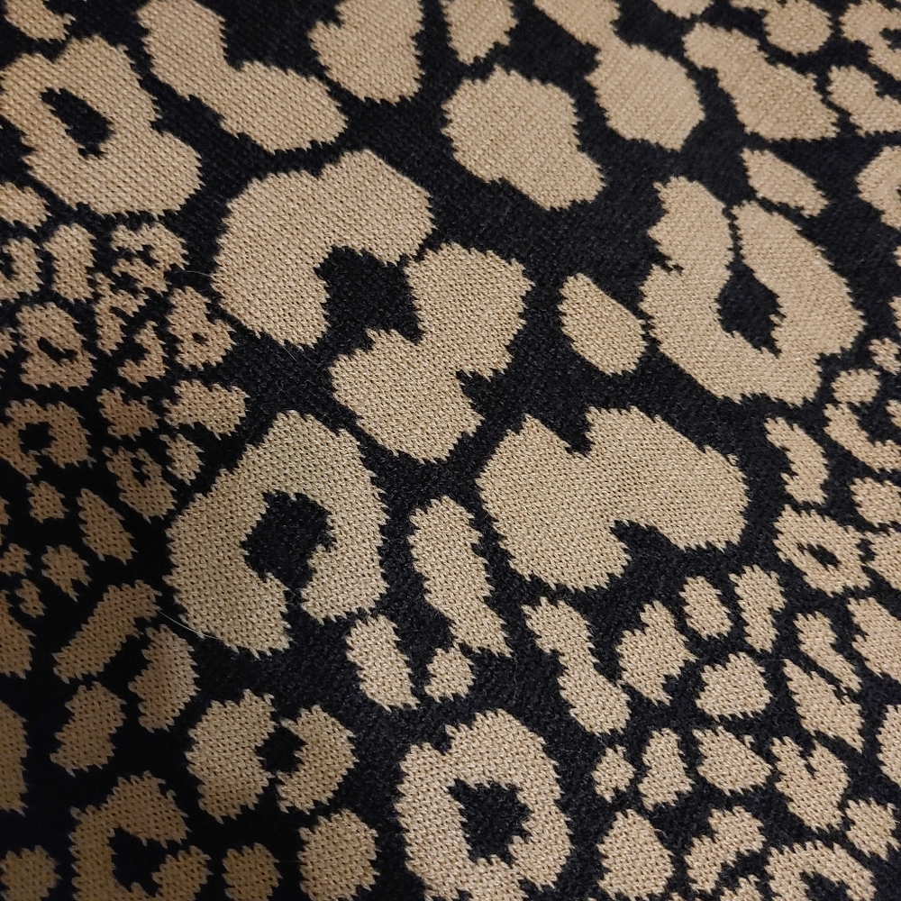 Scarf - Picture 4 of 5
